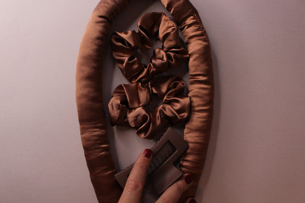 Brown - Heatless Hair Curling Set with Scrunchie and Hair Clip - Silk Curling Ribbon