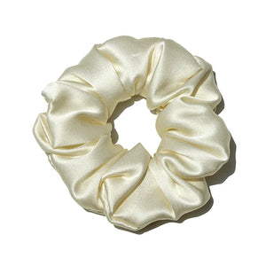 Aura Silk Co. 19 Momme Mulberry Silk Scrunchie