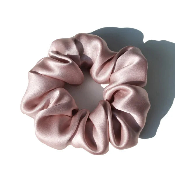 Aura Silk Co. 19 Momme Mulberry Silk Scrunchie