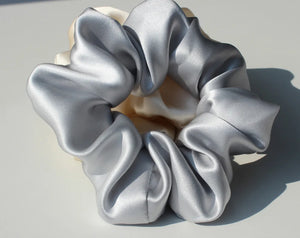 Aura Silk Co. 19 Momme Mulberry Silk Scrunchie