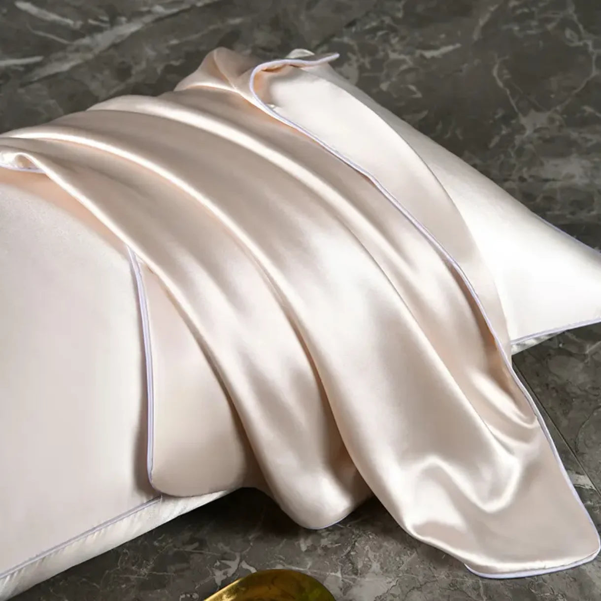 The Aura Silk & Tencel Harmony Pillowcase