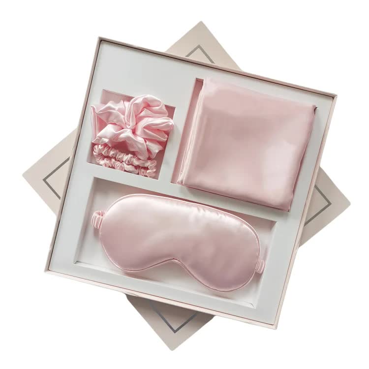 The Aura Serenity Silk Sleep Set - Pink
